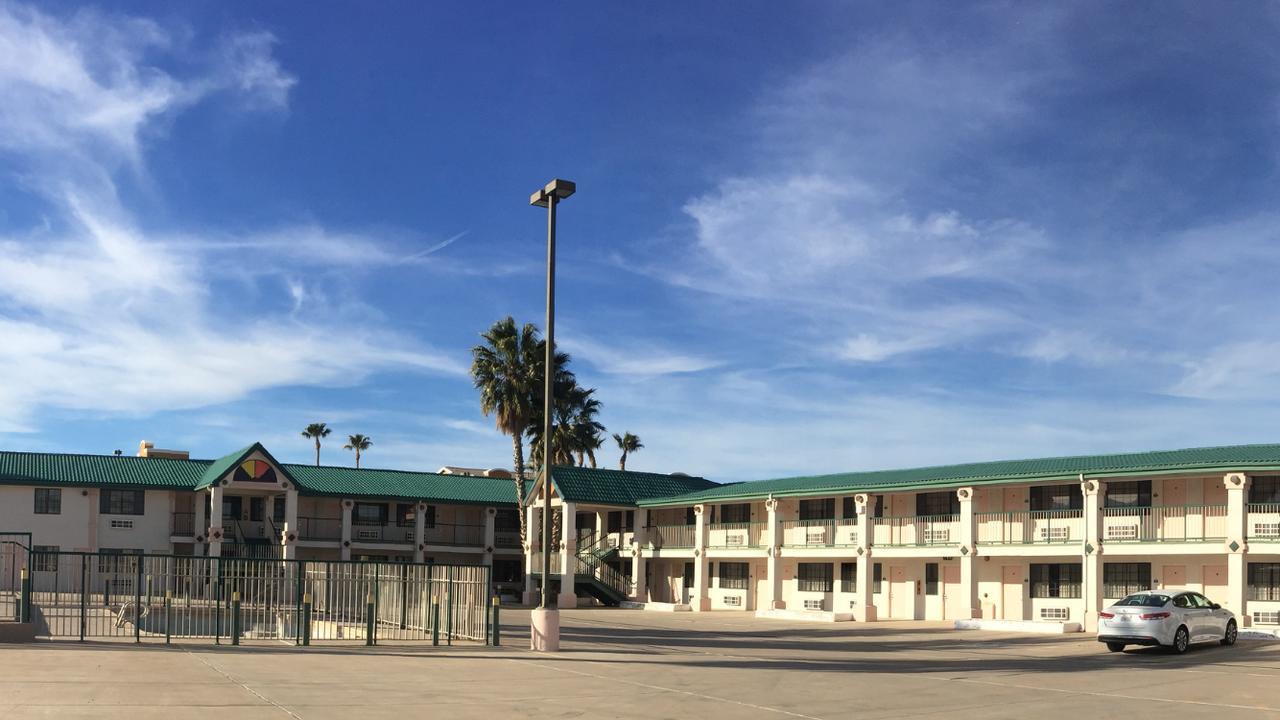 Safford Inn & Suites Exterior photo